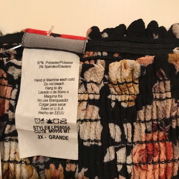 NWT GS Love Black Off the Shoulder Romper - Picture 3 of 3